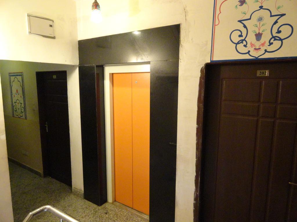 Hotel Miraya Jaipur Luaran gambar