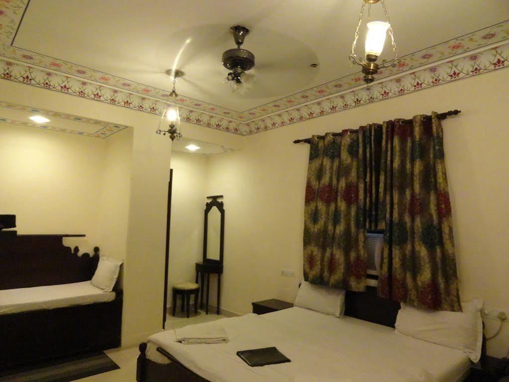 Hotel Miraya Jaipur Luaran gambar